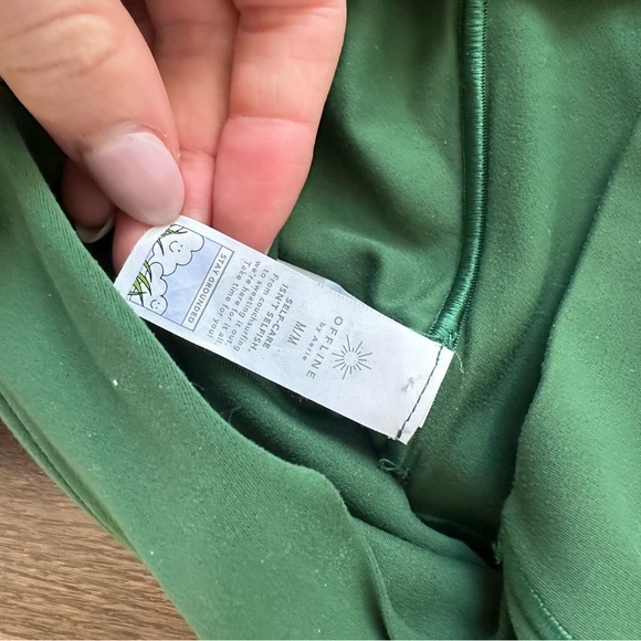 Green Flared Leggings with tie / cross detail on front - Picture 4 of 4